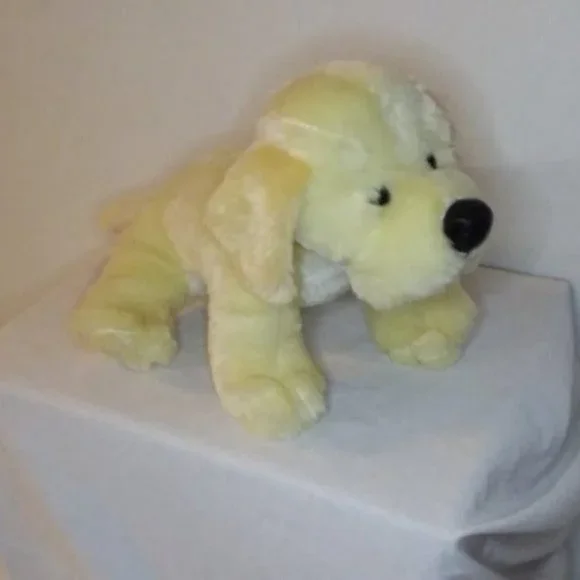 Ganz Webkinz DOG Yellow LAB Plush Stuffed Animal Puppy Toy Gift No Code HM153 - Picture 2 of 11